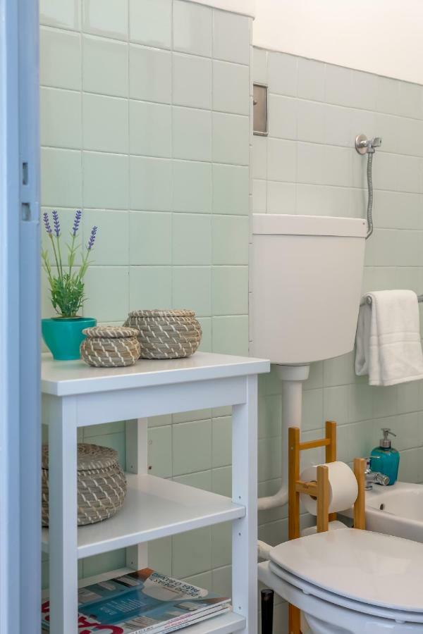 Renovated Sunny Apartment With Amazing Sunset Balcony , By Timecooler Lisbon Luaran gambar