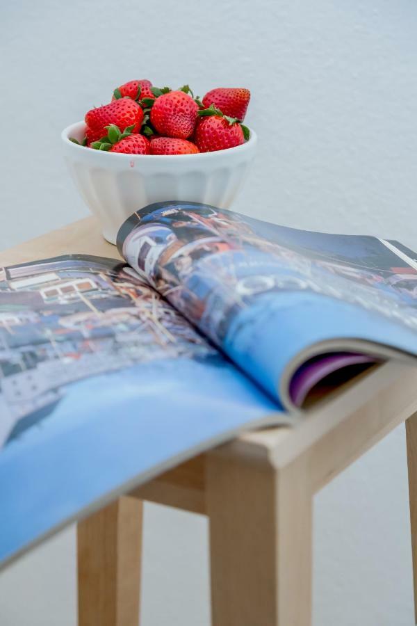 Renovated Sunny Apartment With Amazing Sunset Balcony , By Timecooler Lisbon Luaran gambar